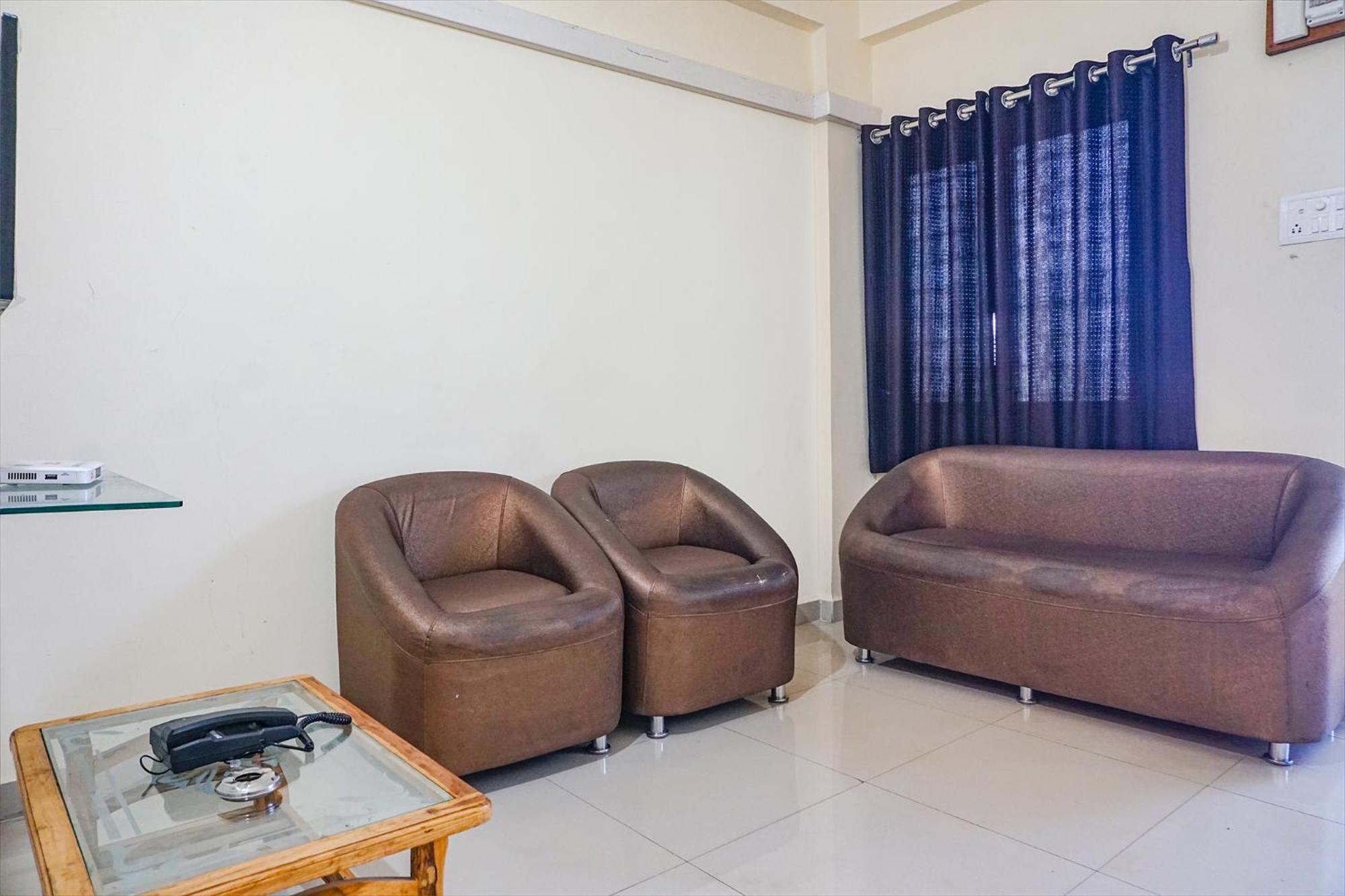 Fabexpress Vaishnav Inn Talegaon Dabhade Esterno foto
